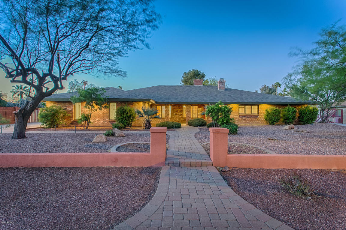 3440 E Shangri La Rd, Phoenix, AZ 85028 photo 1