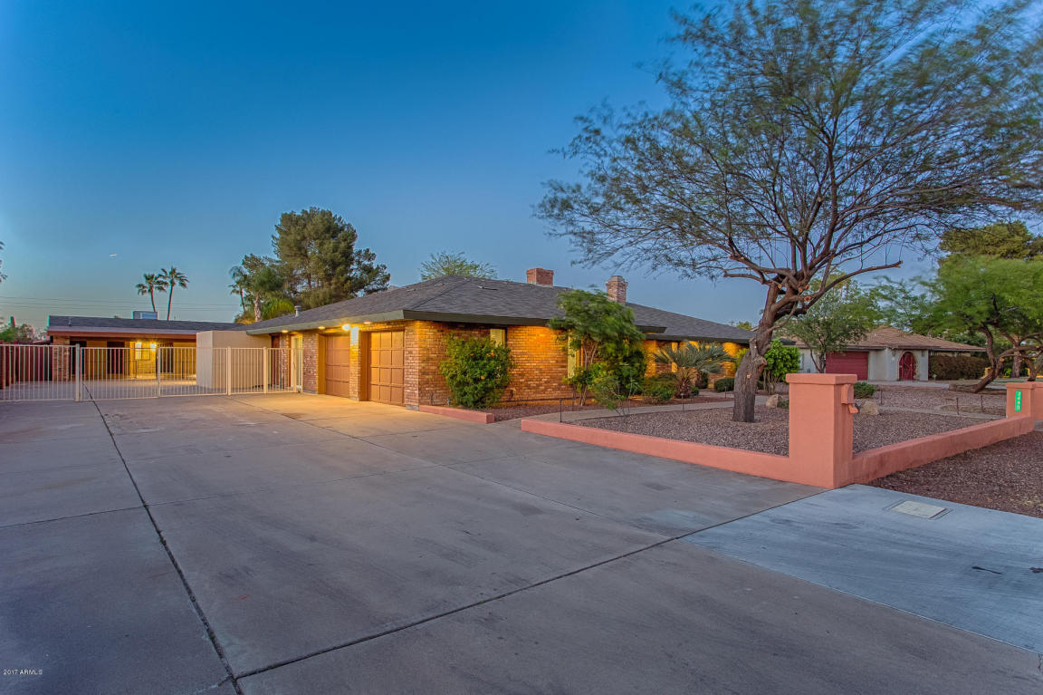 3440 E Shangri La Rd, Phoenix, AZ 85028 photo 2