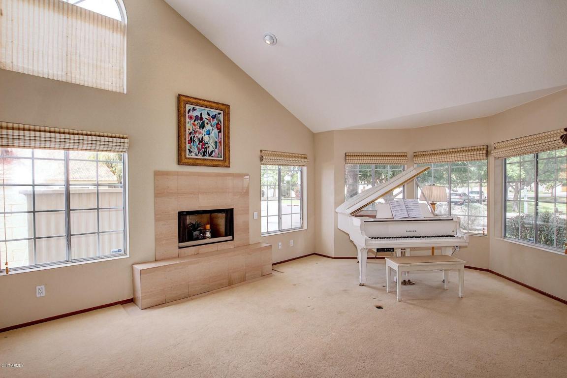 2041 E Cortez Dr, Gilbert, AZ 85234 photo 7