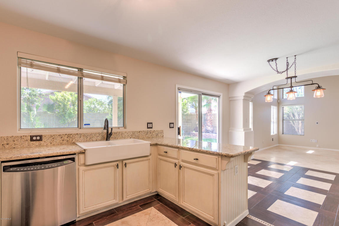 1345 E Tradewind Dr, Gilbert, AZ 85234 photo 17