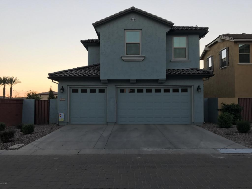 2173 S Wade Dr, Gilbert, AZ 85295 photo 2