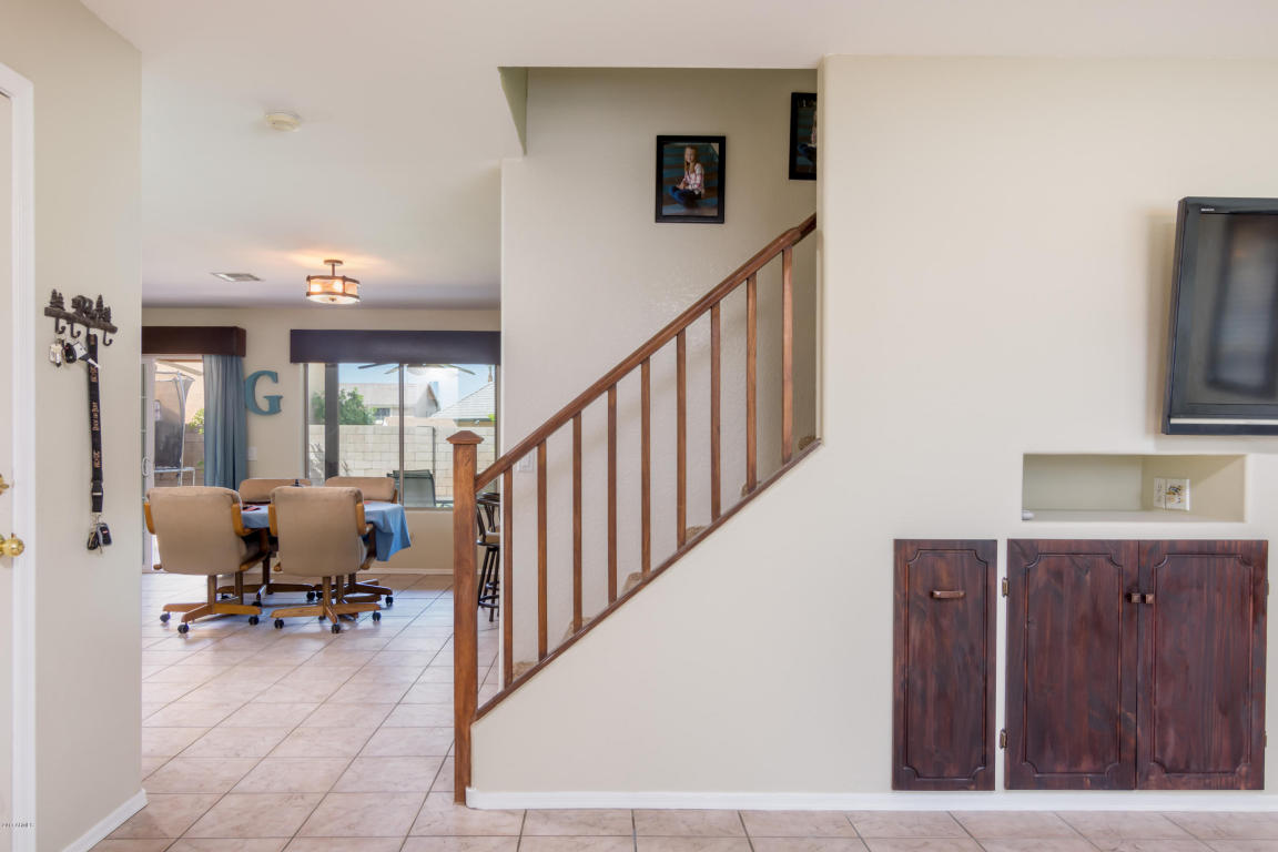 298 E Baylor Ln, Gilbert, AZ 85296 photo 8