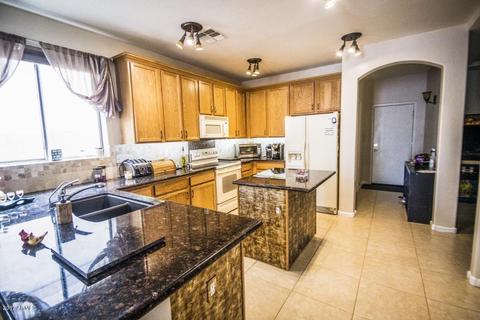 10702 E Medina Ave, Mesa, AZ 85209 photo 2