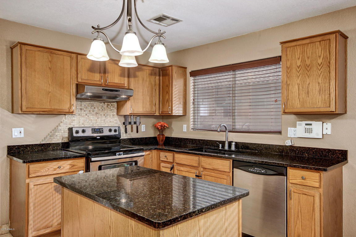 2639 E Valencia Dr, Phoenix, AZ 85042 photo 2