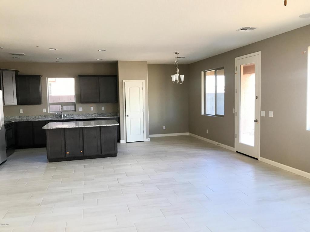 1723 N Hillcrest St, Mesa, AZ 85201 photo 3