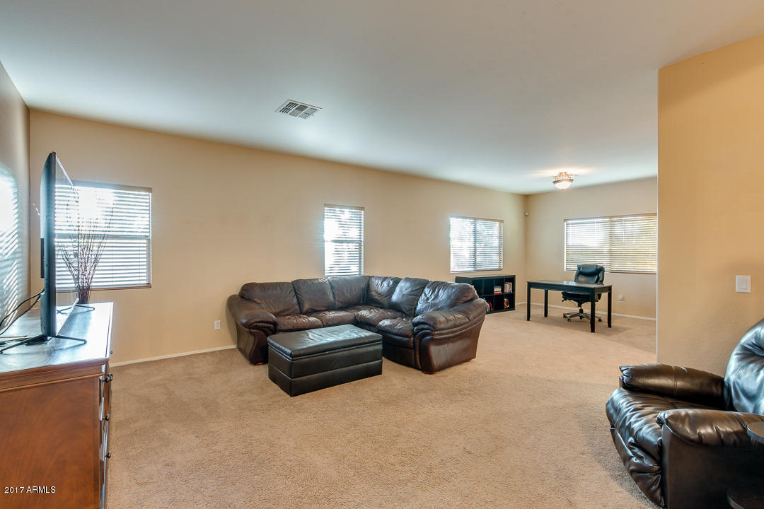 2730 E Mead Ct, Gilbert, AZ 85298 photo 8