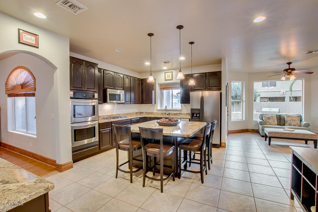 2886 S Birch St, Gilbert, AZ 85295 photo 20