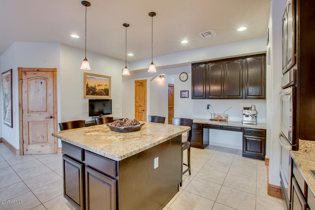2886 S Birch St, Gilbert, AZ 85295 photo 22