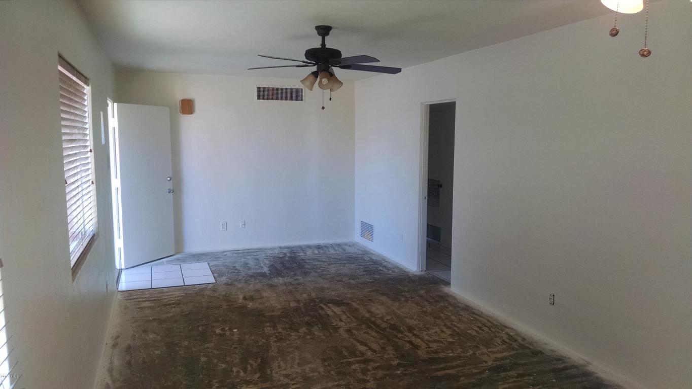2102 W Earll Dr, Phoenix, AZ 85015 photo 8