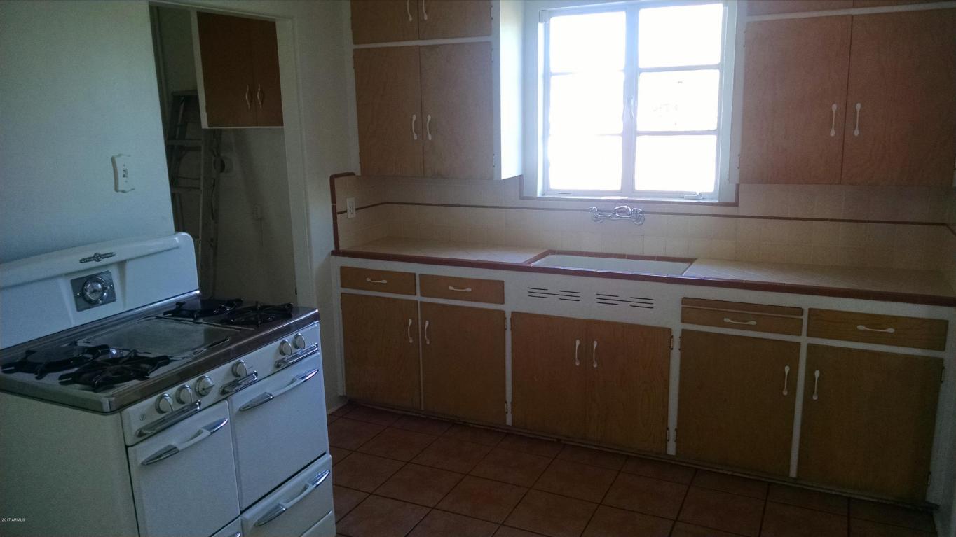 2102 W Earll Dr, Phoenix, AZ 85015 photo 5