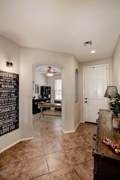 1476 E Mia Ln, Gilbert, AZ 85298 photo 4