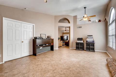 533 S Dodge St, Gilbert, AZ 85233 photo 5