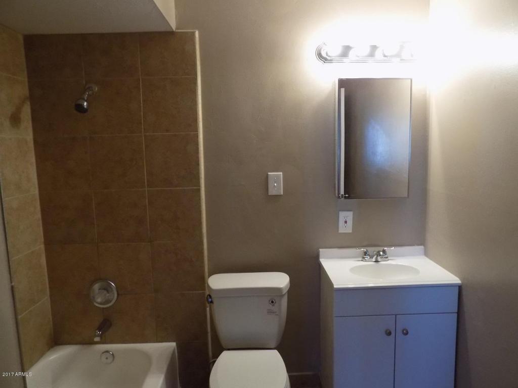 6727 W Camelback Rd, Phoenix, AZ 85033 photo 13