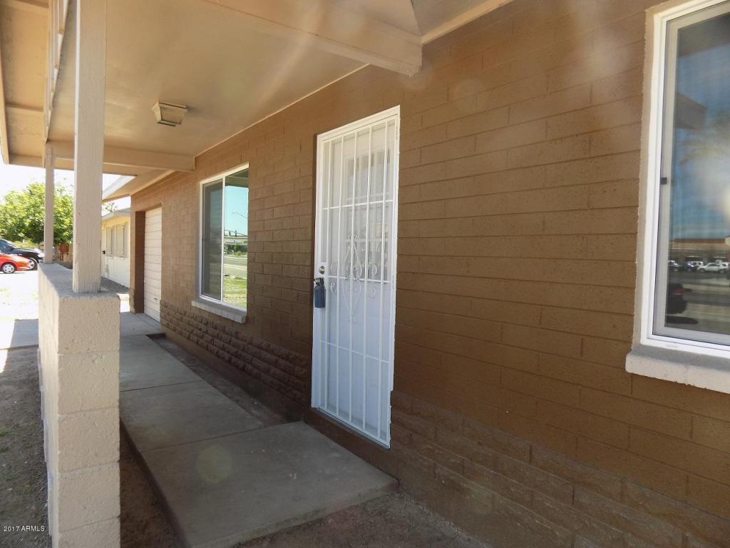 6727 W Camelback Rd, Phoenix, AZ 85033 photo 6