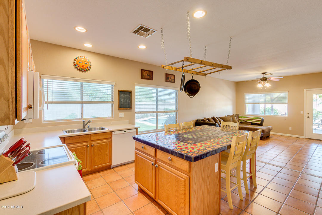 3708 E Sandy Way, Gilbert, AZ 85297 photo 13