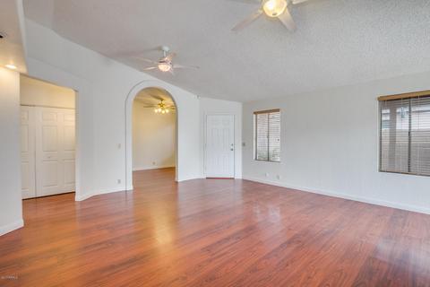 3009 E Kerry Ln, Phoenix, AZ 85050 photo 2