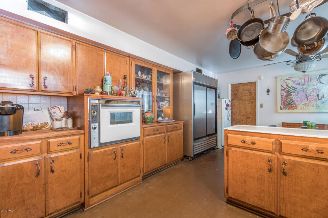 2302 E San Juan Ave, Phoenix, AZ 85016 photo 9