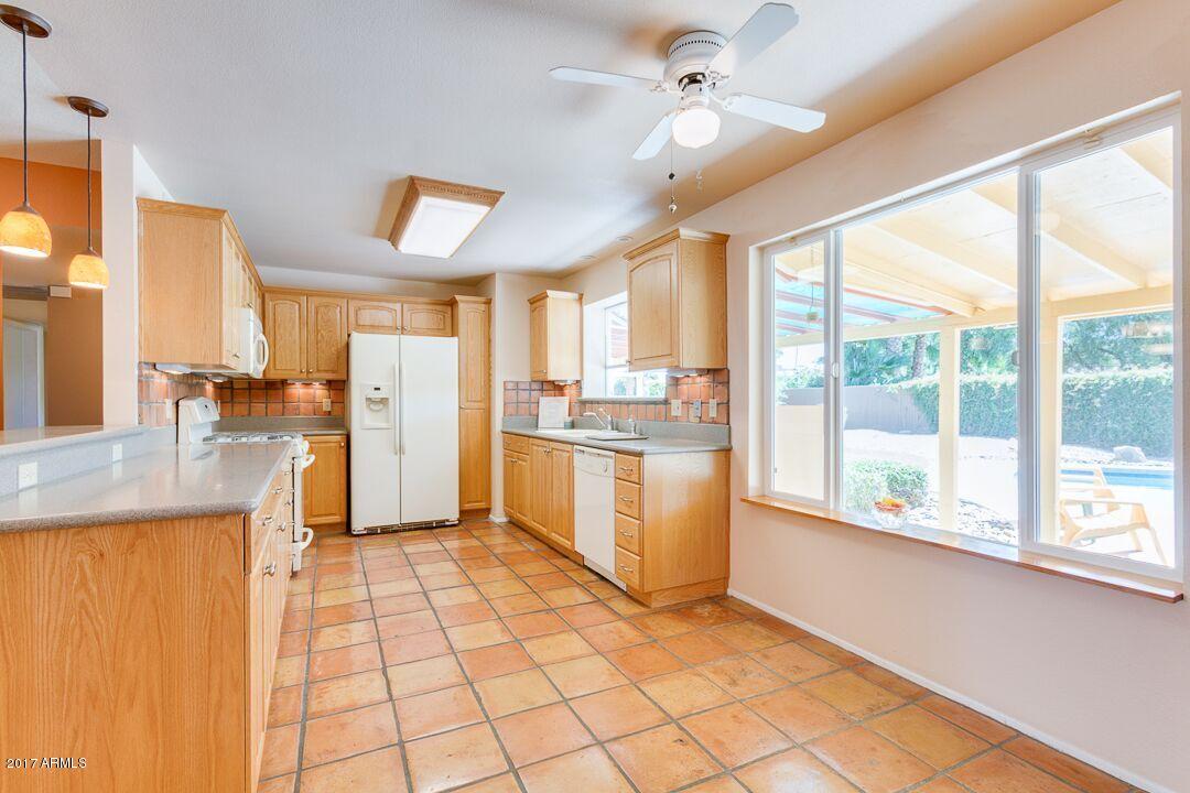 2921 E Sierra St, Phoenix, AZ 85028 photo 14