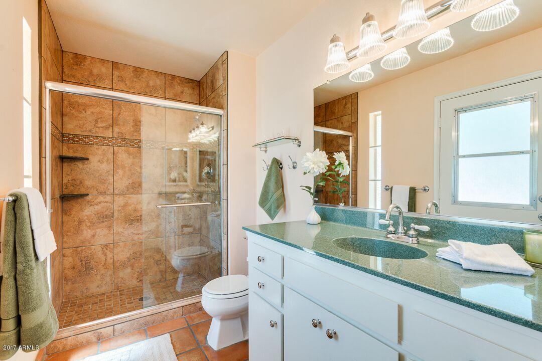 2921 E Sierra St, Phoenix, AZ 85028 photo 23