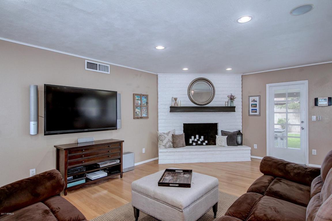 1888 E Auburn Dr, Tempe, AZ 85283 photo 3