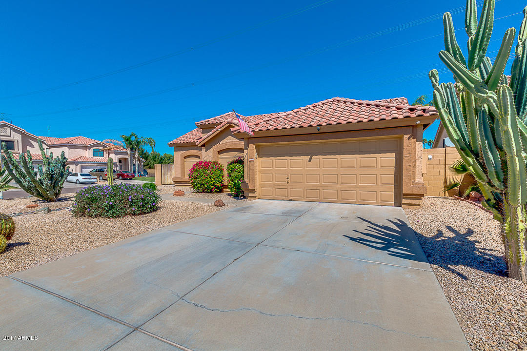 1408 E Hearne Way, Gilbert, AZ 85234 photo 3