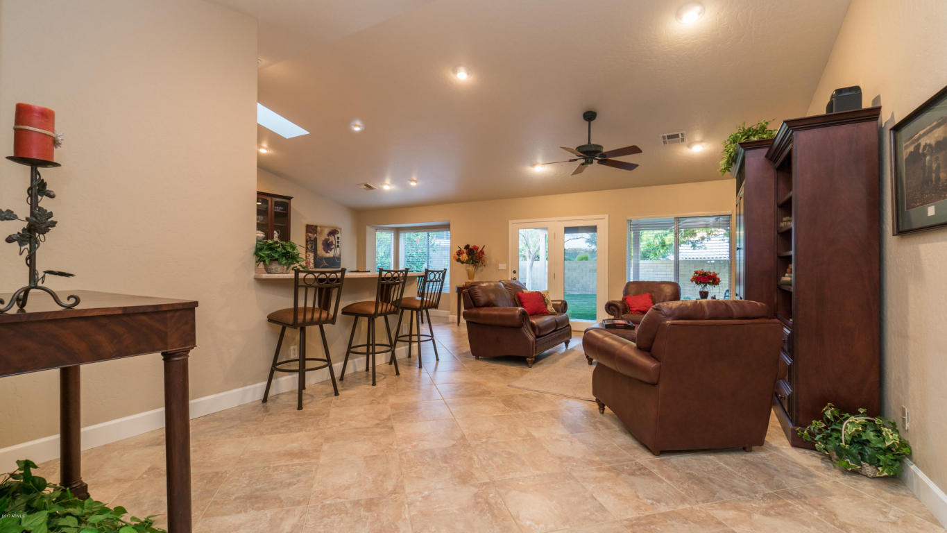 2232 E Granite View Dr, Phoenix, AZ 85048 photo 5