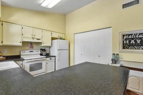 5027 E Fairbrook Cir, Mesa, AZ 85205 photo 8