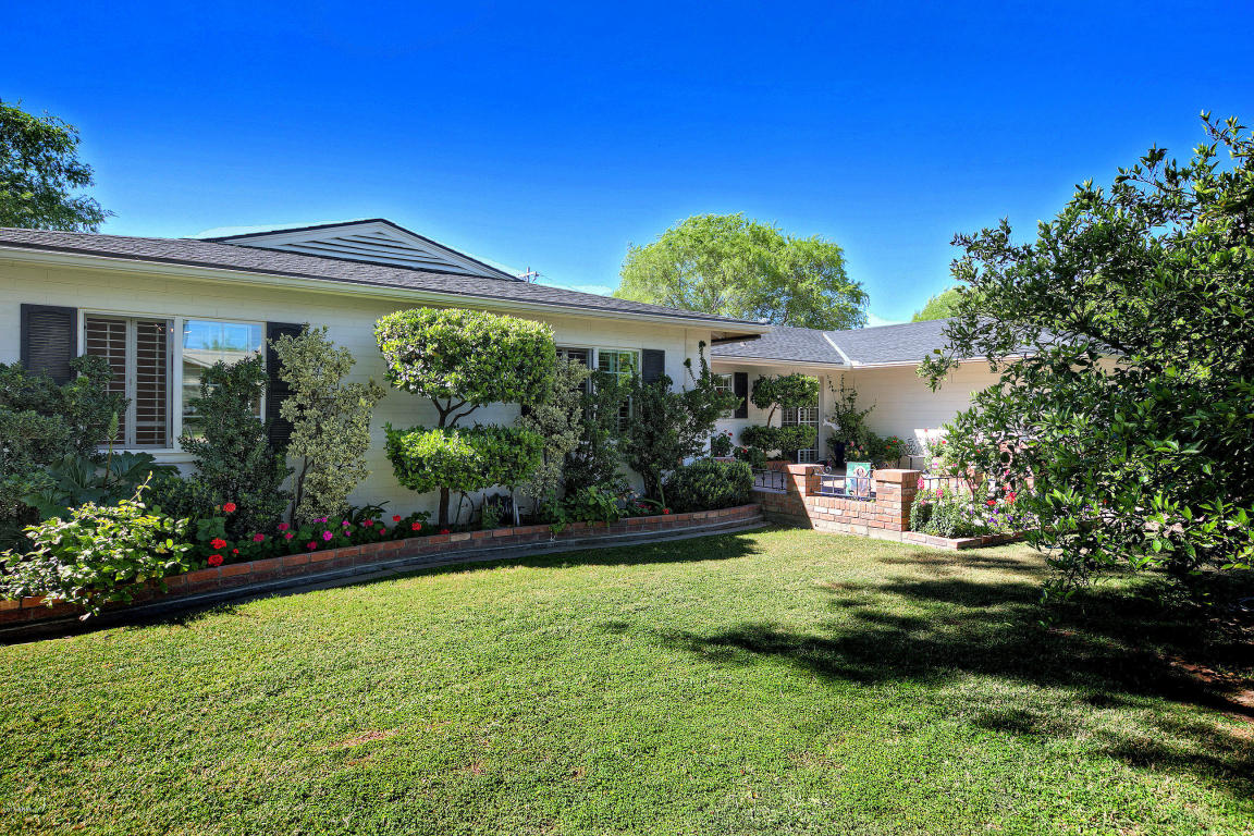107 E Royal Palm Rd, Phoenix, AZ 85020 photo 2