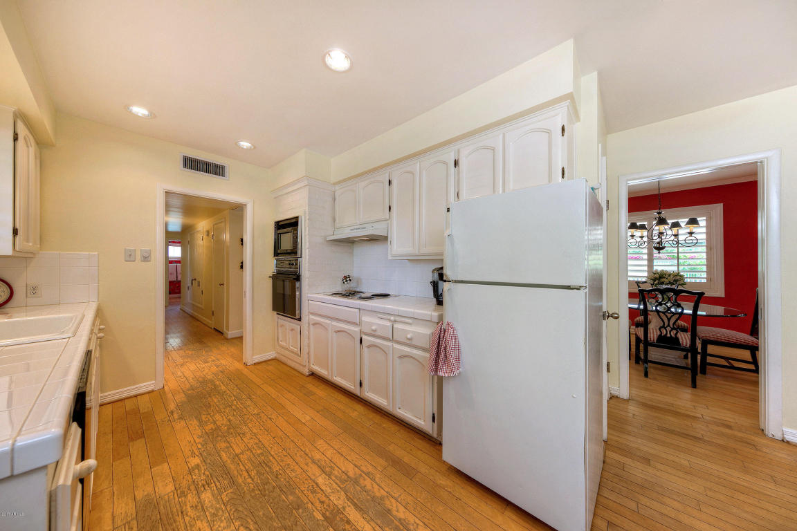 107 E Royal Palm Rd, Phoenix, AZ 85020 photo 17