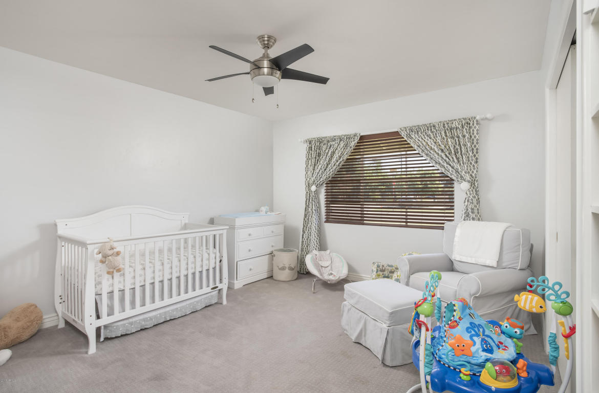 242 E Mclellan Blvd, Phoenix, AZ 85012 photo 9