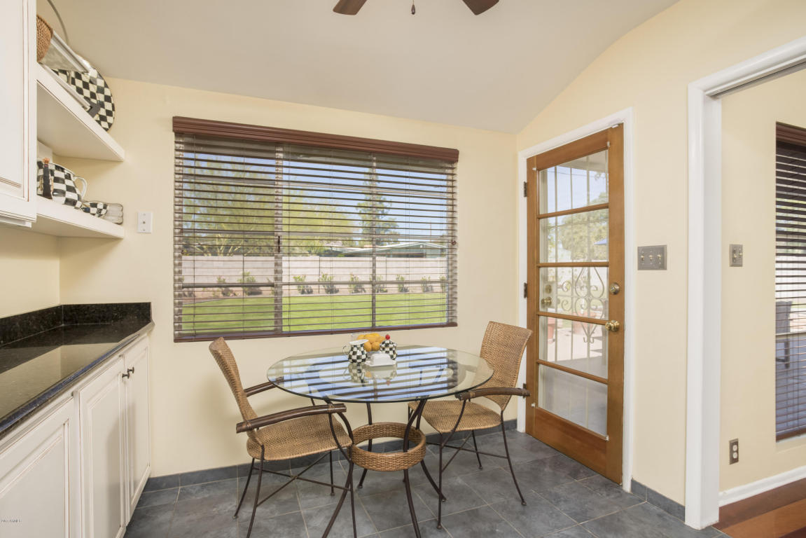 242 E Mclellan Blvd, Phoenix, AZ 85012 photo 6
