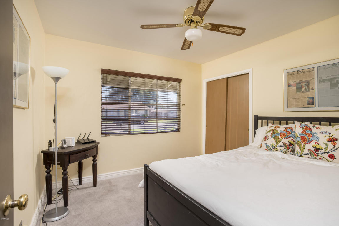 242 E Mclellan Blvd, Phoenix, AZ 85012 photo 10