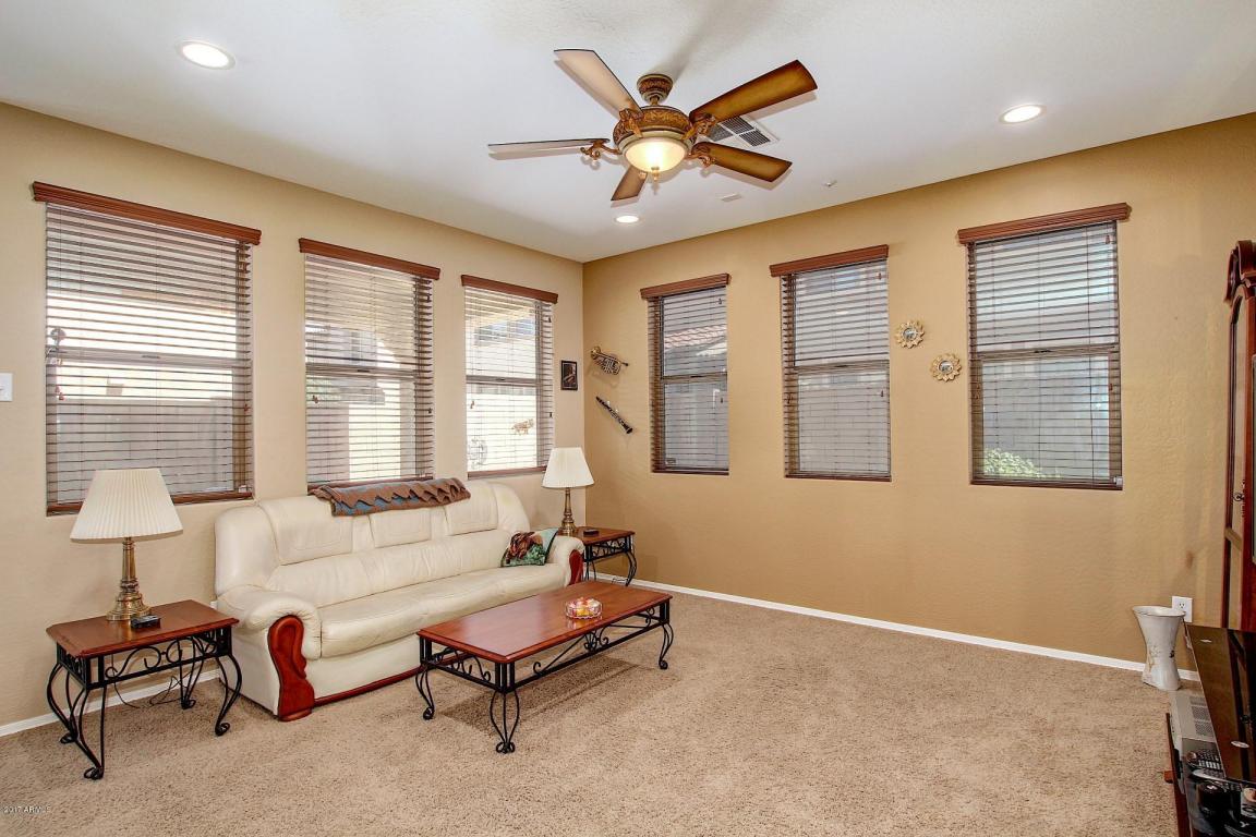 3227 E Virgil Dr, Gilbert, AZ 85298 photo 8