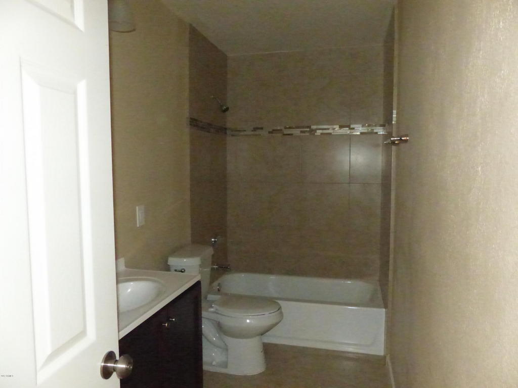 2028 E Palm Ln, Phoenix, AZ 85006 photo 12