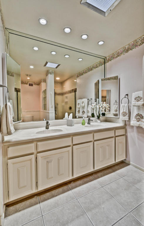 23 E Calavar Rd, Phoenix, AZ 85022 photo 14