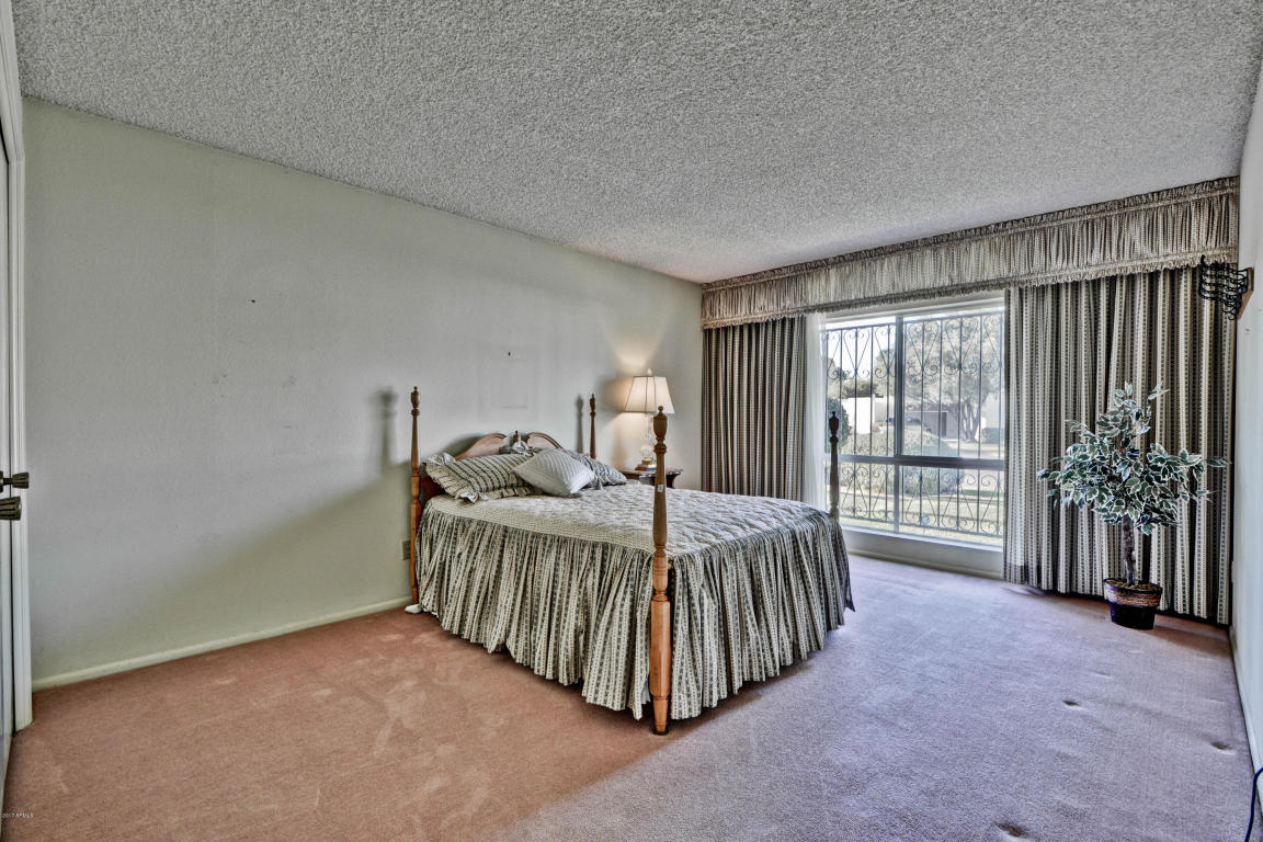 23 E Calavar Rd, Phoenix, AZ 85022 photo 18