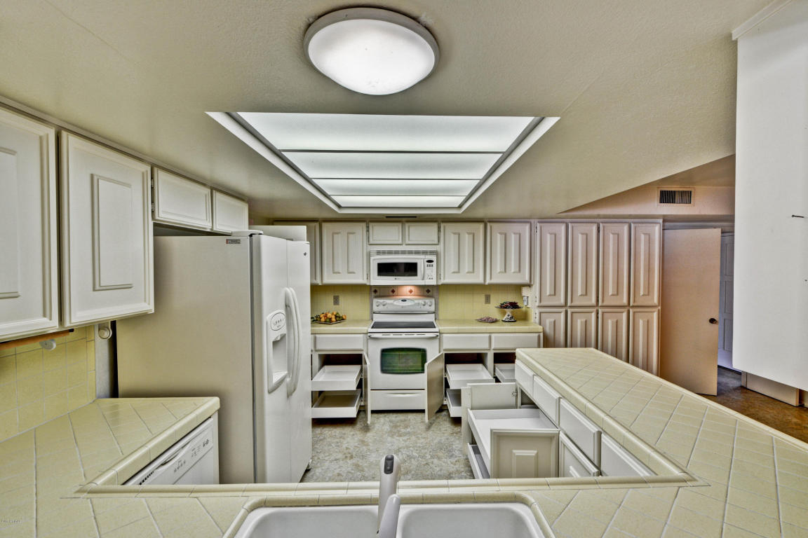 23 E Calavar Rd, Phoenix, AZ 85022 photo 11