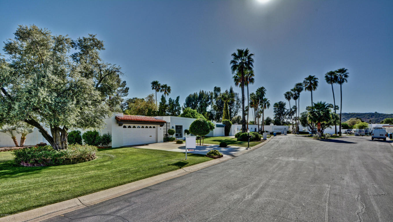 23 E Calavar Rd, Phoenix, AZ 85022 photo 25
