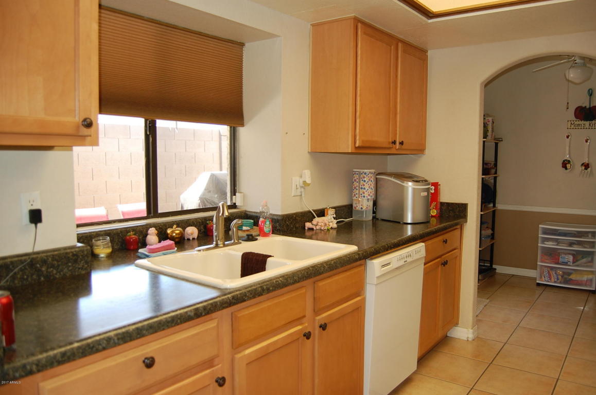 1011 E Wagoner Rd, Phoenix, AZ 85022 photo 2