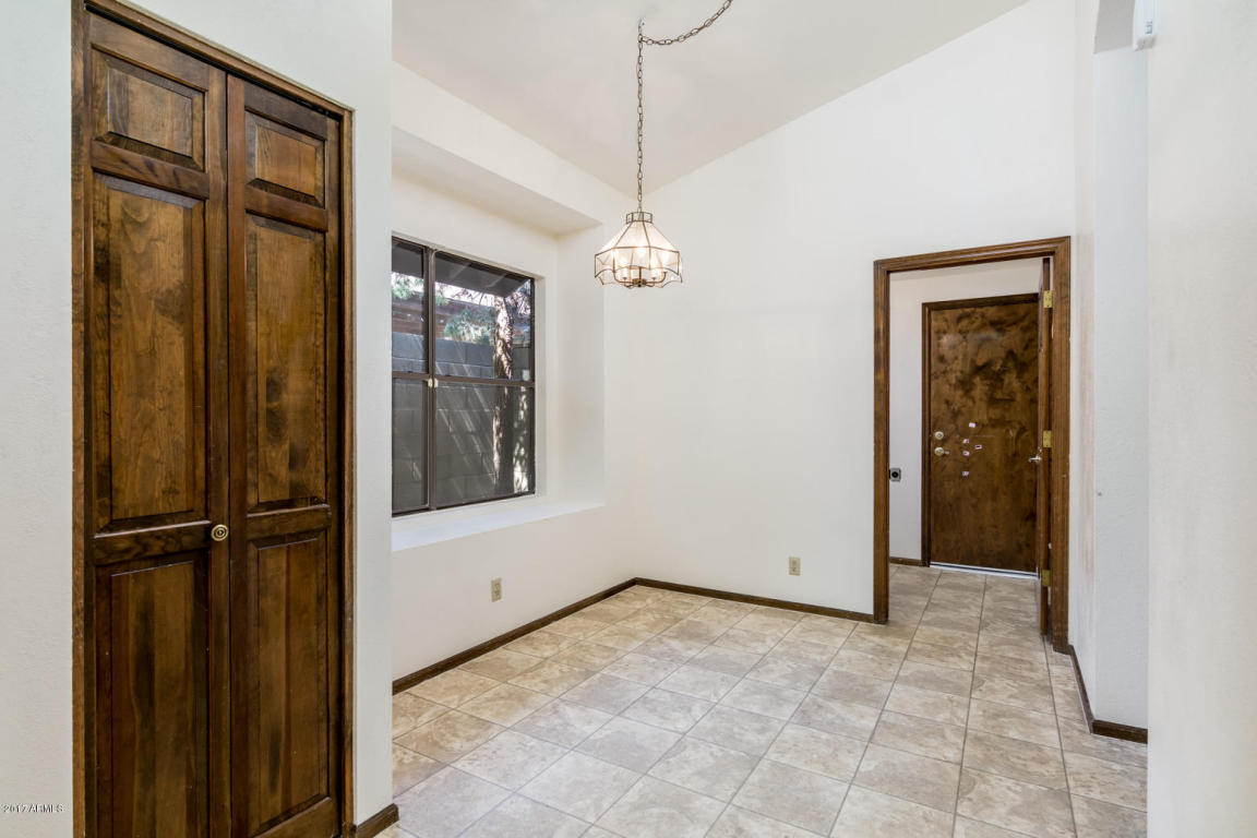 946 E Cullumber St, Gilbert, AZ 85234 photo 11