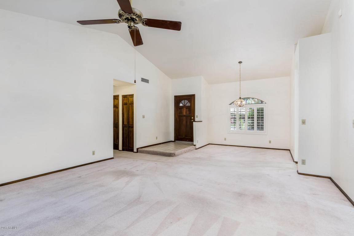 946 E Cullumber St, Gilbert, AZ 85234 photo 6