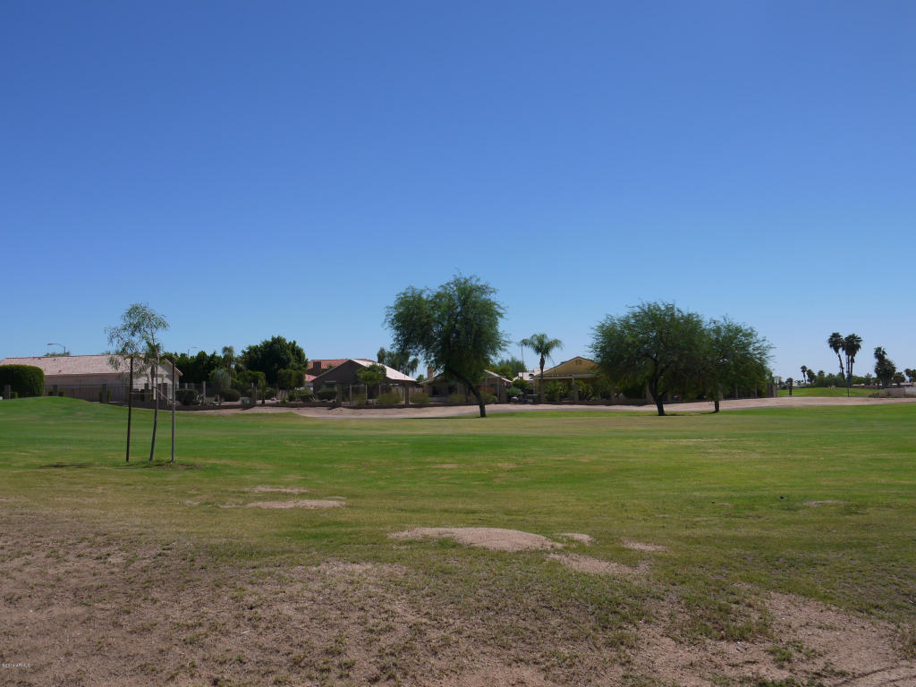 6241 E Camelot Dr, Mesa, AZ 85215 photo 3