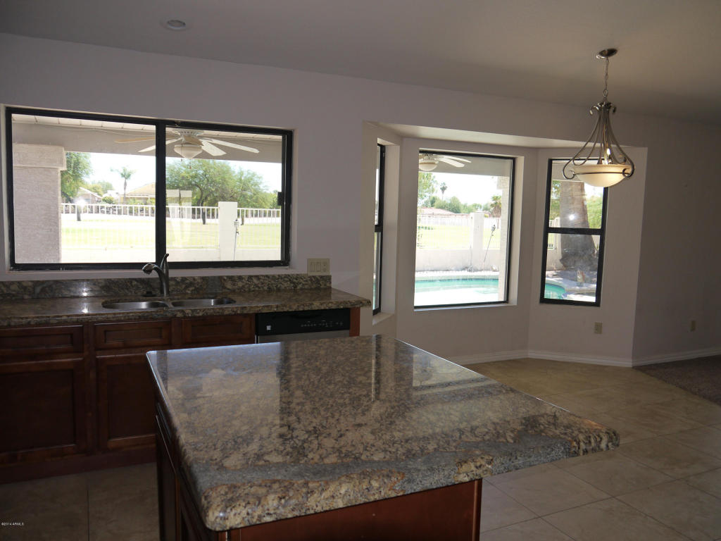 6241 E Camelot Dr, Mesa, AZ 85215 photo 5