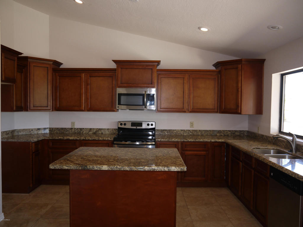 6241 E Camelot Dr, Mesa, AZ 85215 photo 4