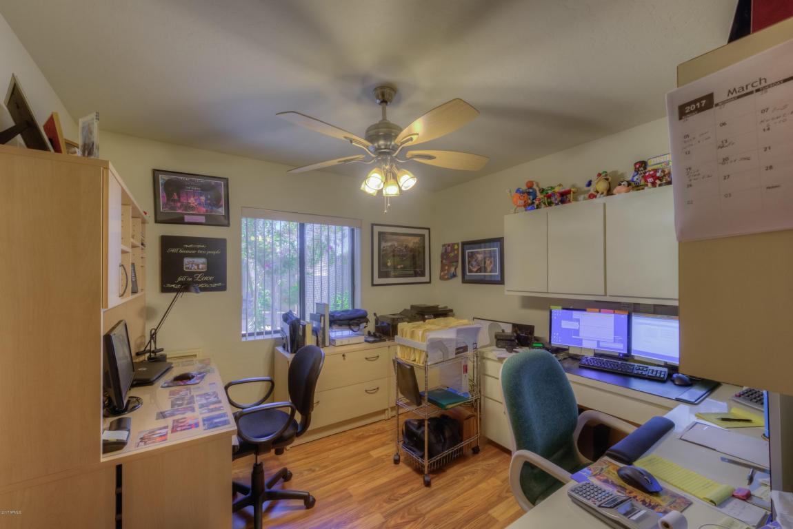 4331 E Via Estrella --, Phoenix, AZ 85028 photo 17