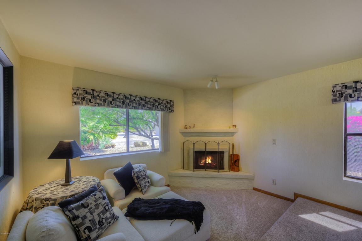 4331 E Via Estrella --, Phoenix, AZ 85028 photo 11