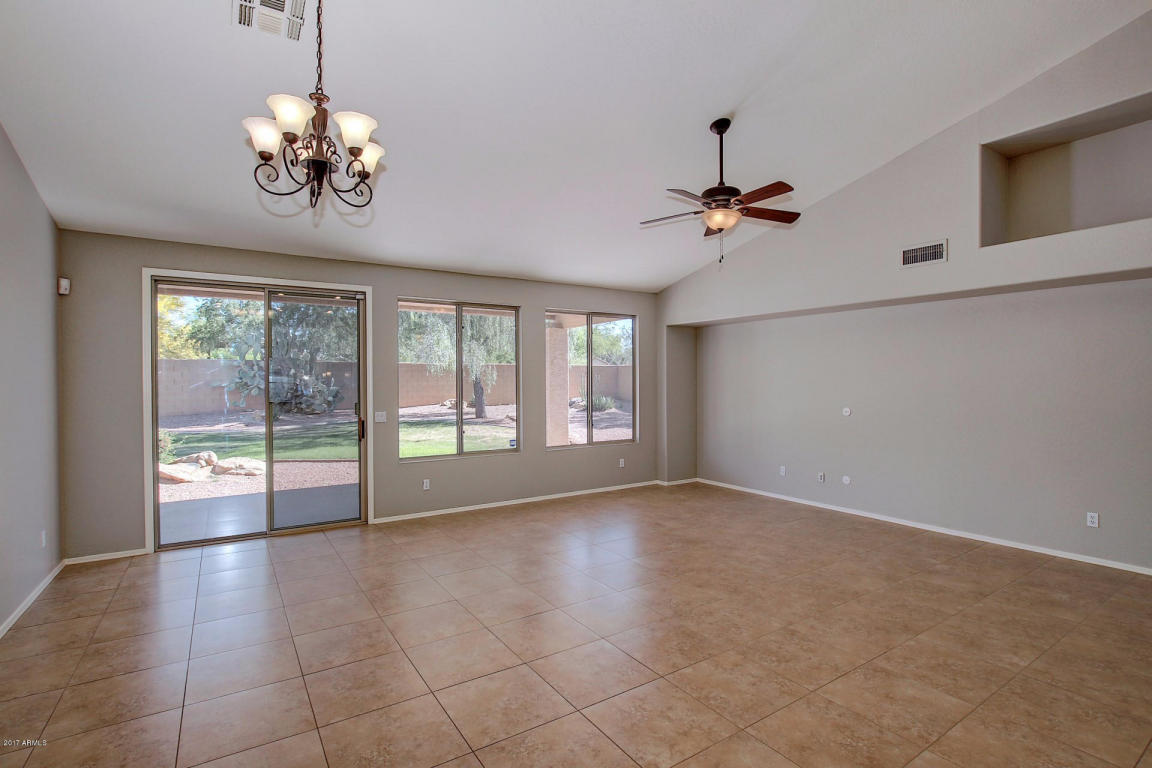 4358 E Sands Dr, Phoenix, AZ 85050 photo 5