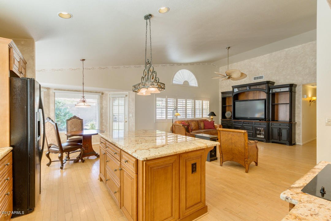 2813 E Calavar Rd, Phoenix, AZ 85032 photo 16
