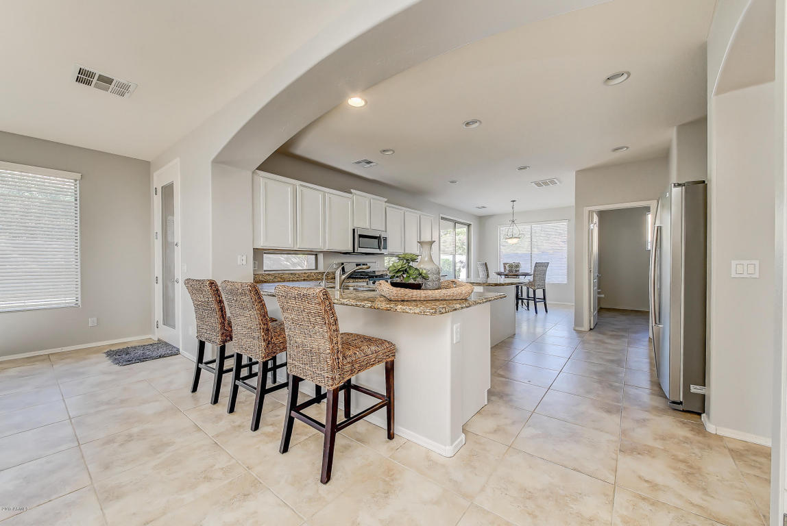 1302 E Indigo St, Gilbert, AZ 85298 photo 11