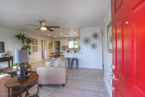 2135 W Fairmount Ave, Phoenix, AZ 85015 photo 2
